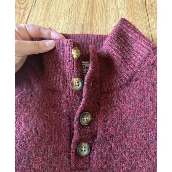 L.L. Bean Vtg 100% Lambswool Red Chunky Sweater Size Small - Picture 3 of 9